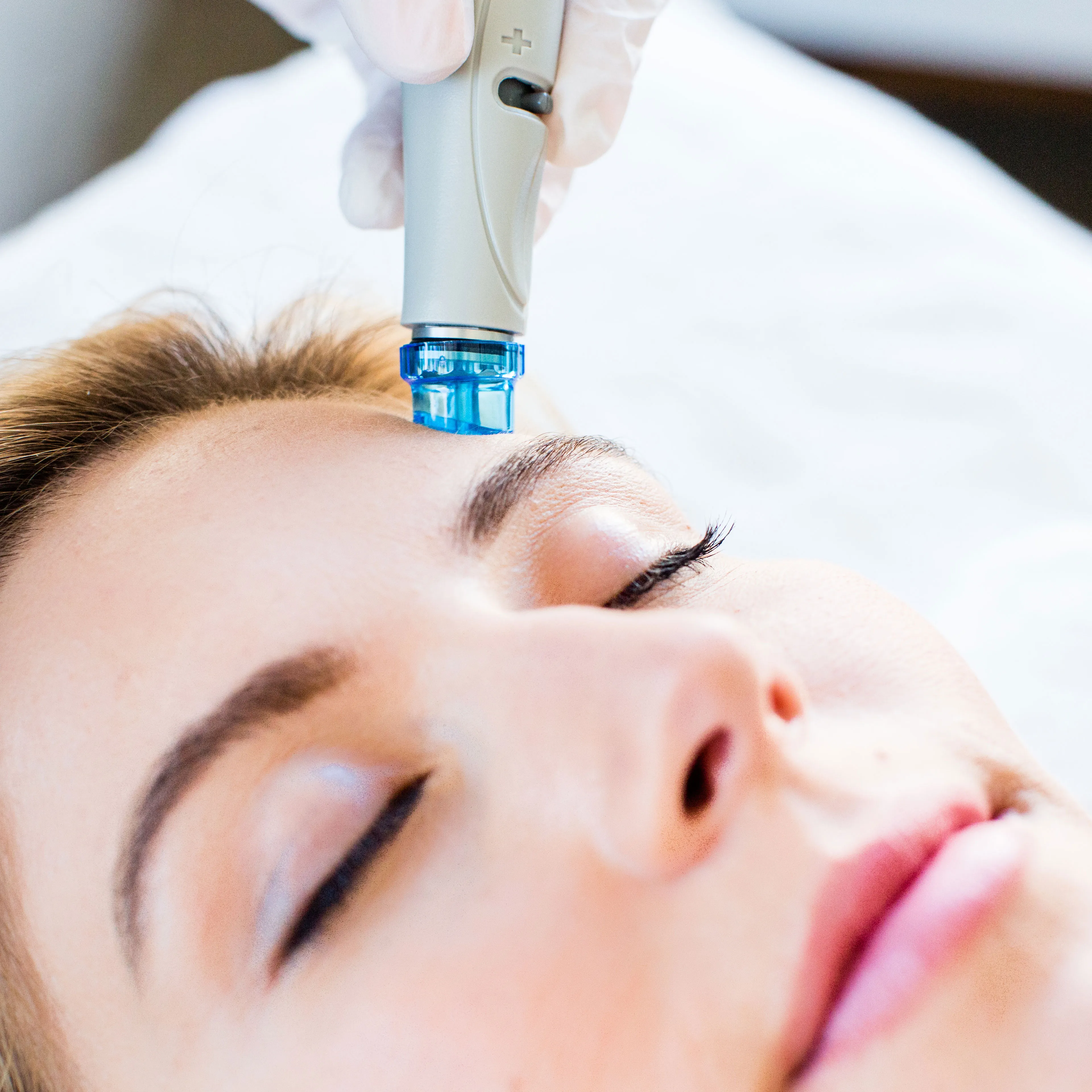 Hydrafacial Image